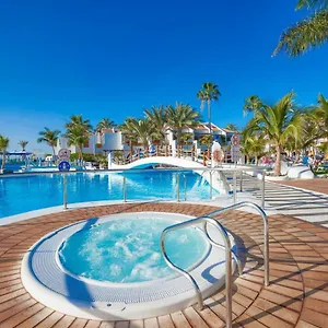 https://parque-santiago-iii-beach-all-amenities.tenerifehoteles.net